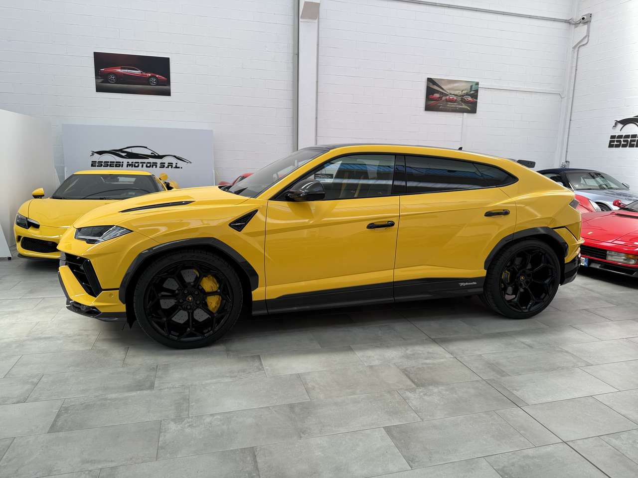 Lamborghini Urus 4.0 V8 PERFORMANTE  IVA ESPOSTA KM 8.500