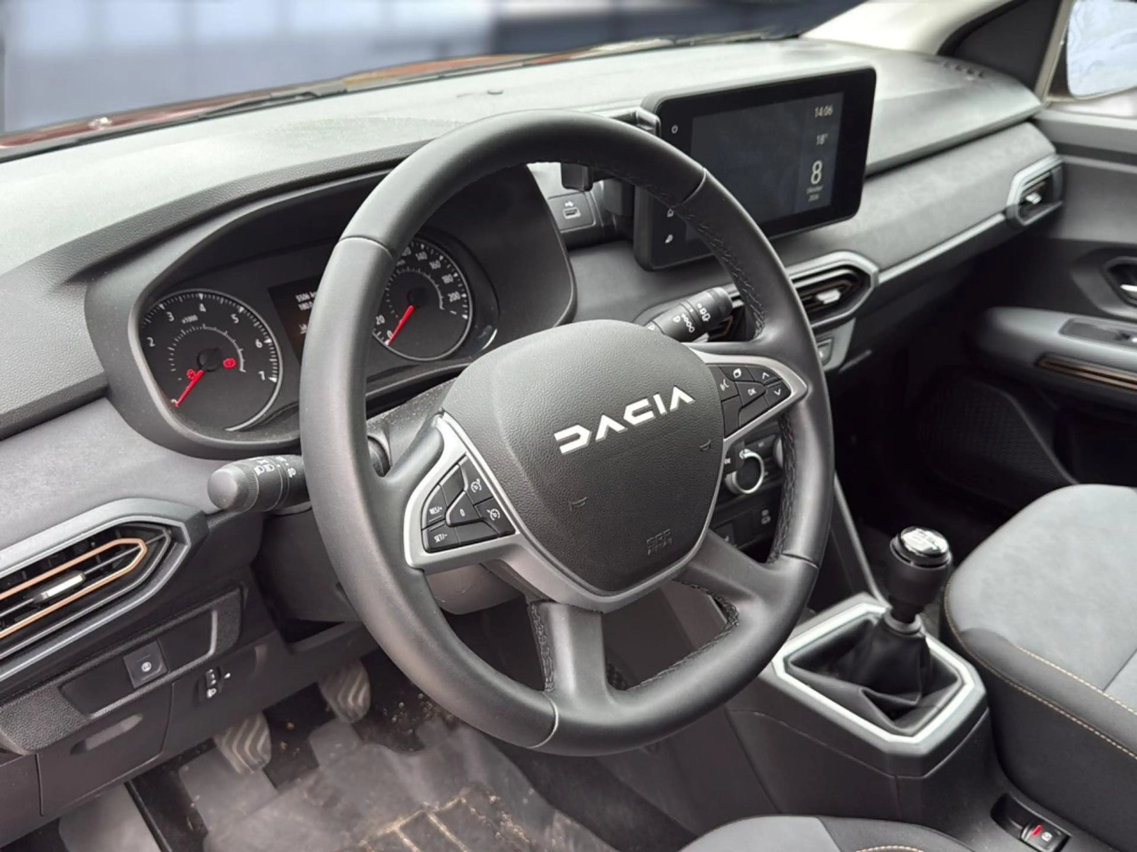 Dacia Jogger Extreme Bluetooth Navi LED Klima — photo 13