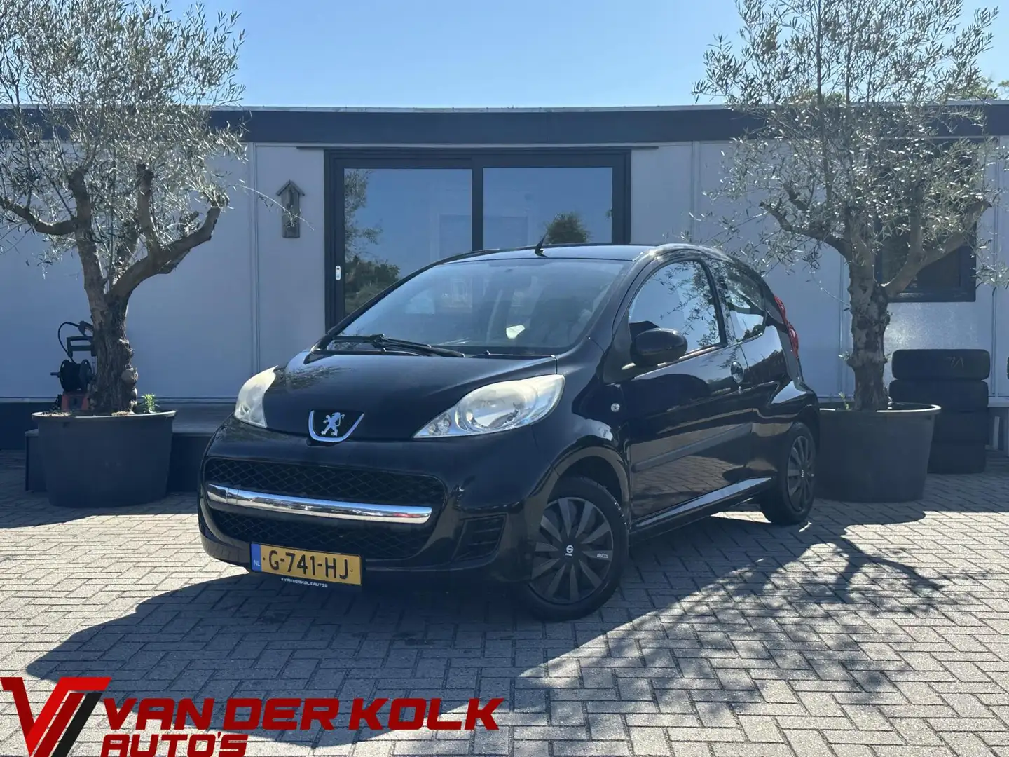 Peugeot 107 1.0-12V Sublime Zwart - 1