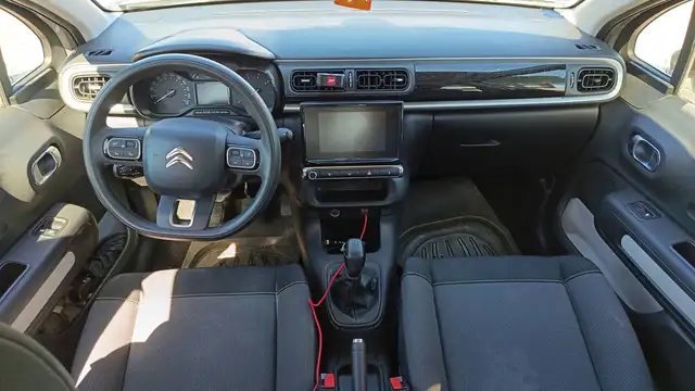 Citroen C3 view 11