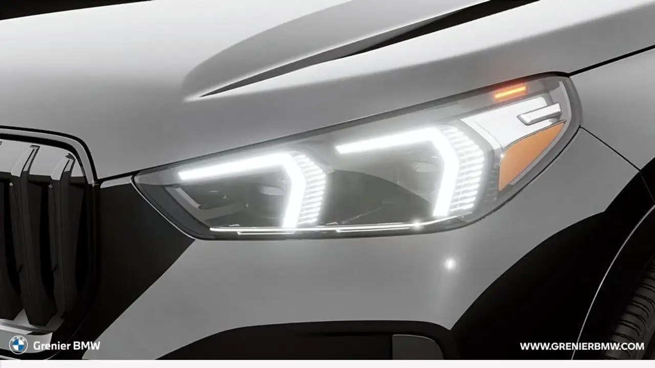 BMW X1 снимка BMW X1