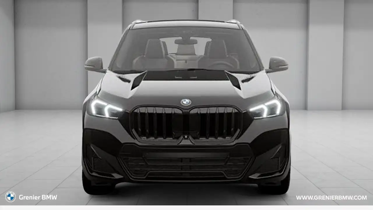 BMW X1 снимка BMW X1