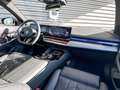 BMW 530 5 Serie Touring 530e M Sportpakket Pro / Innovatio Zwart - thumbnail 24