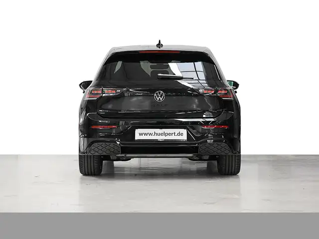 Volkswagen Golf view 4