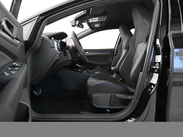 Volkswagen Golf view 12