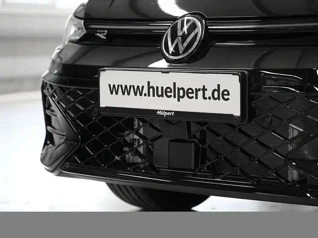 Volkswagen Golf view 6