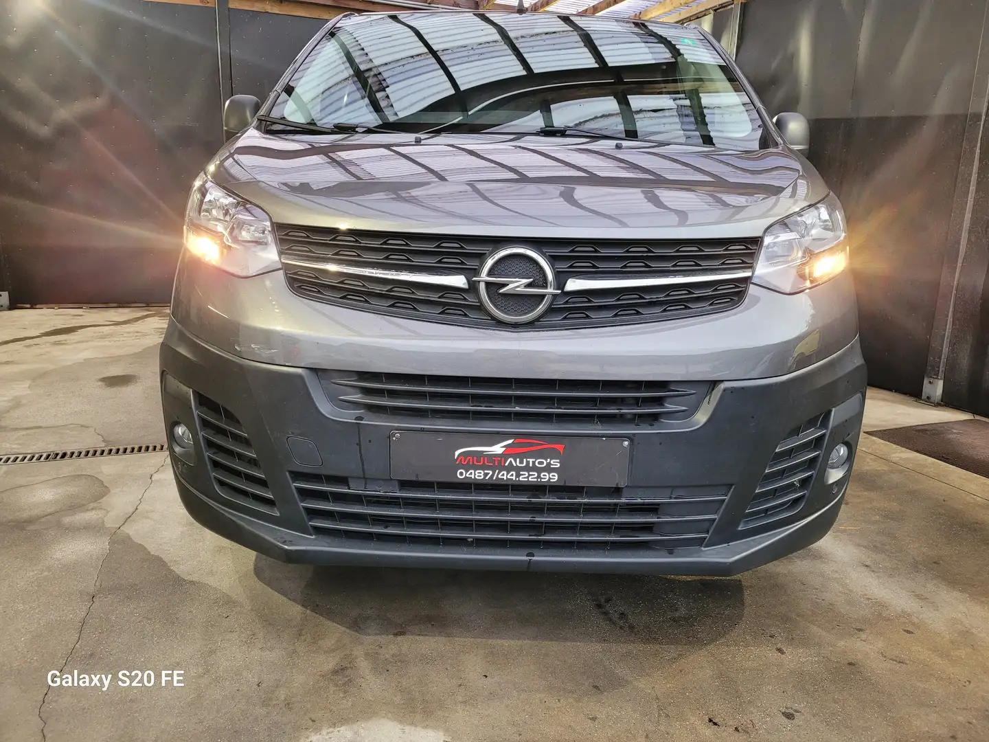 Opel Zafira Life Vivaro 2.0 D Cargo L EHZ Edition Noir - 1