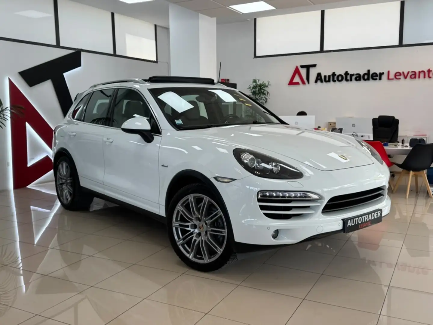 Porsche Cayenne Diesel 245 Aut. Blanco - 1