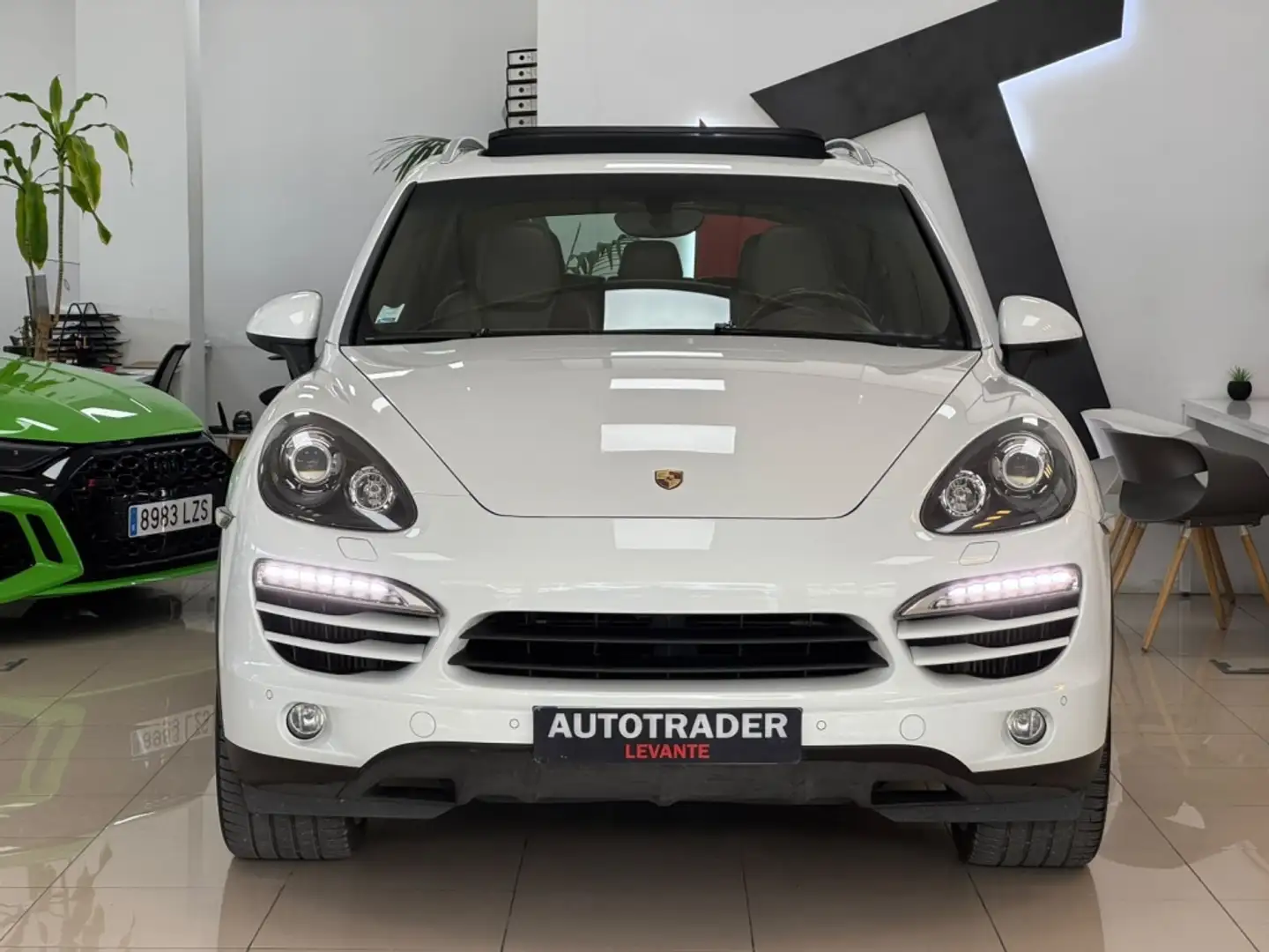 Porsche Cayenne Diesel 245 Aut. Blanco - 2