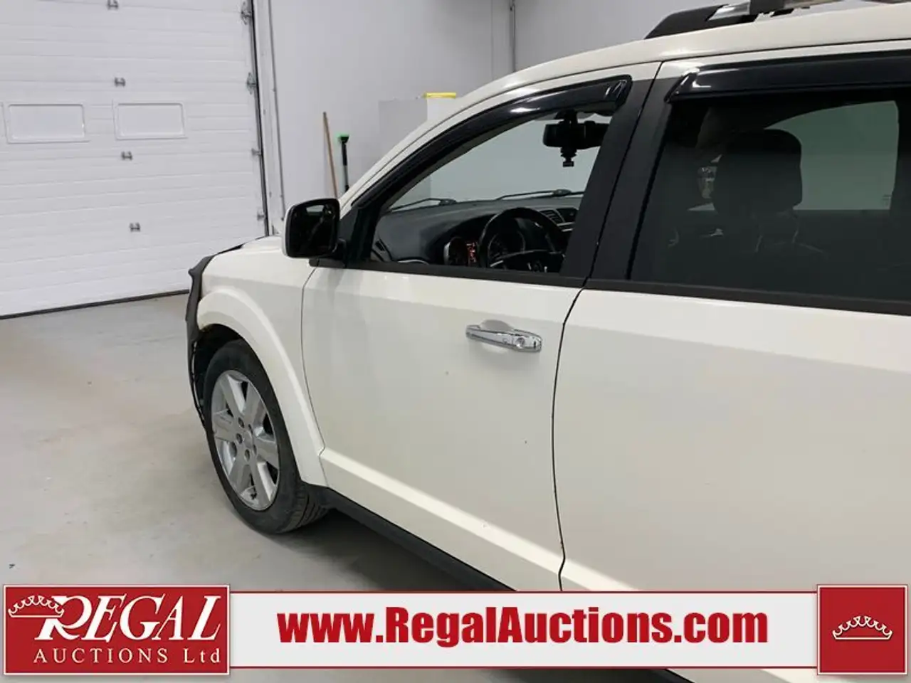 Dodge Journey снимка Dodge Journey