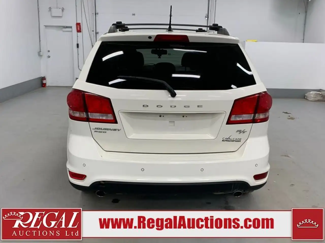 Dodge Journey снимка Dodge Journey