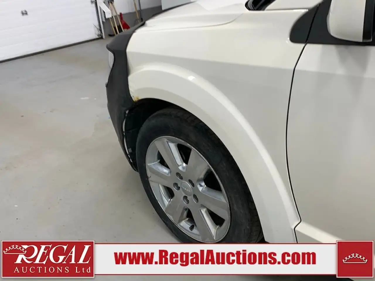 Dodge Journey снимка Dodge Journey