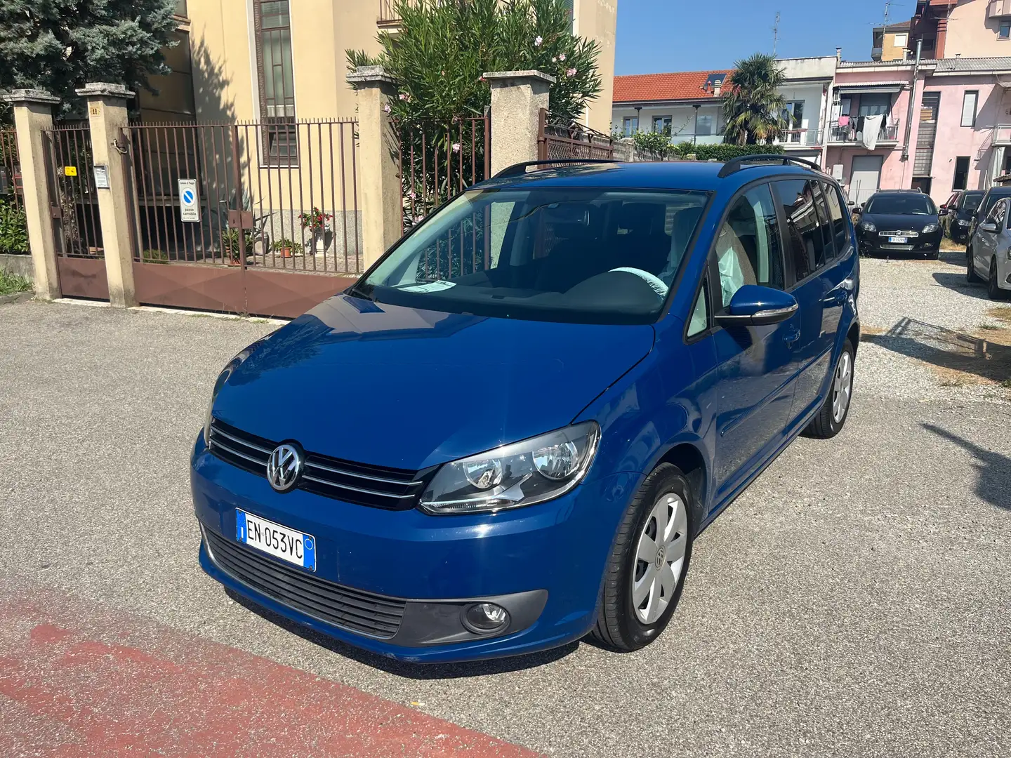 Volkswagen Touran 1.6 tdi Comfortline Business Blu/Azzurro - 1