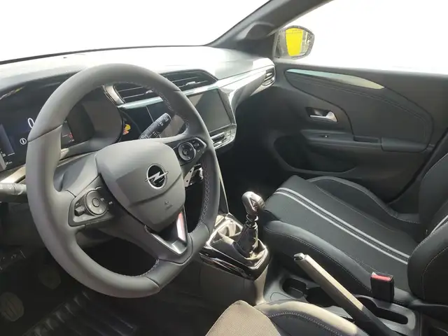 Opel Corsa view 9