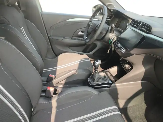 Opel Corsa view 12