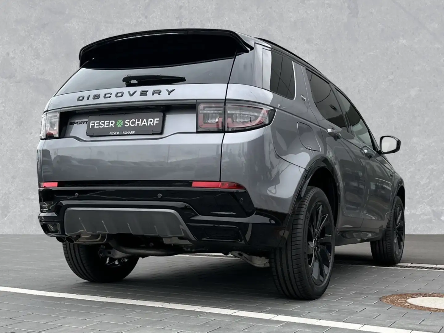 Land Rover Discovery Sport P270e Dynamic SE 0,5% DW 20'' Pano WinterPak Gris - 2