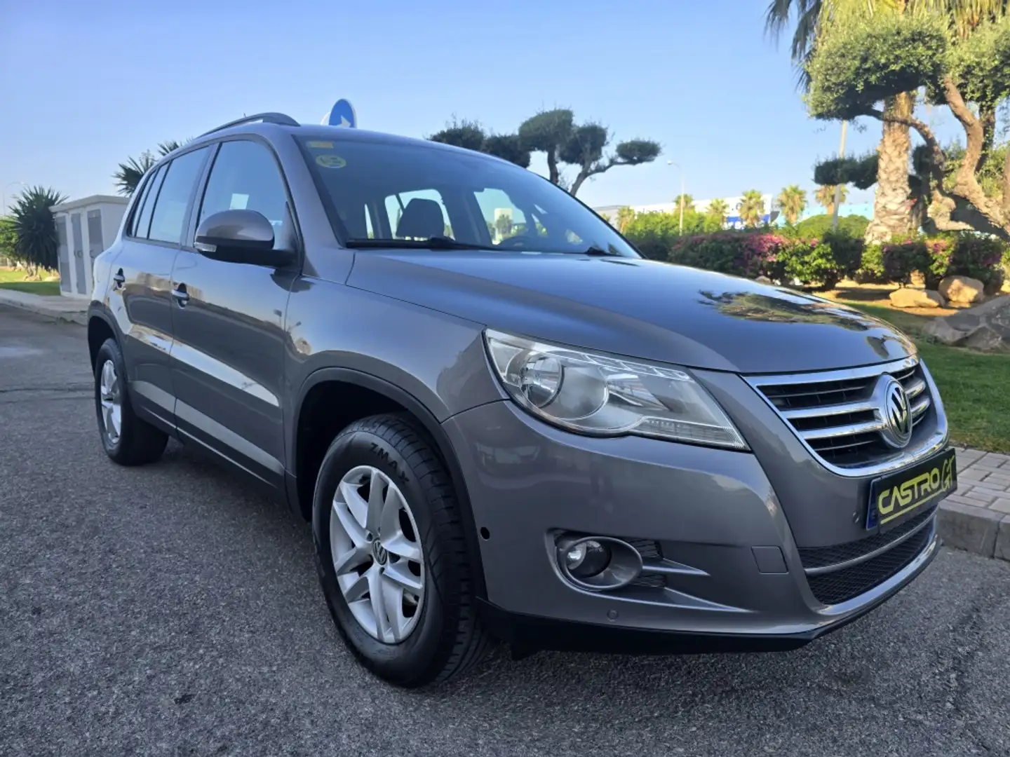 Volkswagen Tiguan 2.0TDI BMT Advance 4x2 140 Grigio - 1