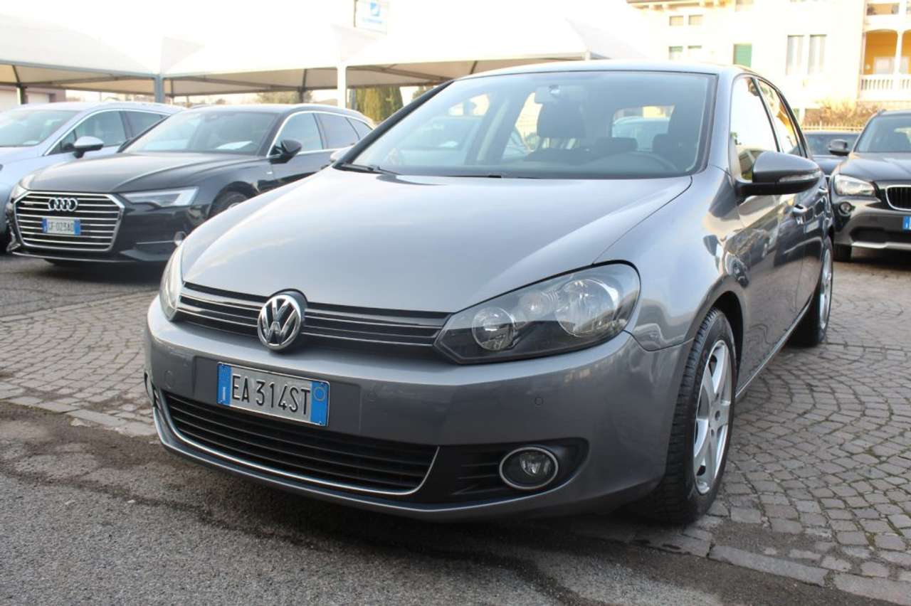 Volkswagen Golf 6 1.6 TDI DPF 5p Highline