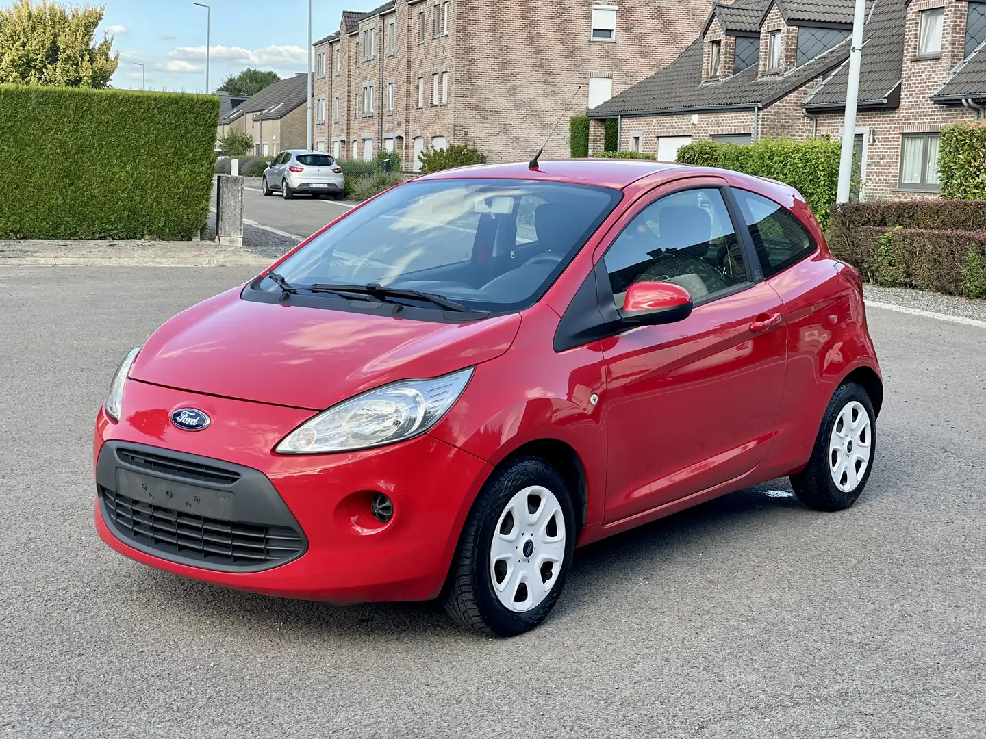 Ford Ka/Ka+ 1.3i AIRCO demande d’immatriculation Rouge - 1