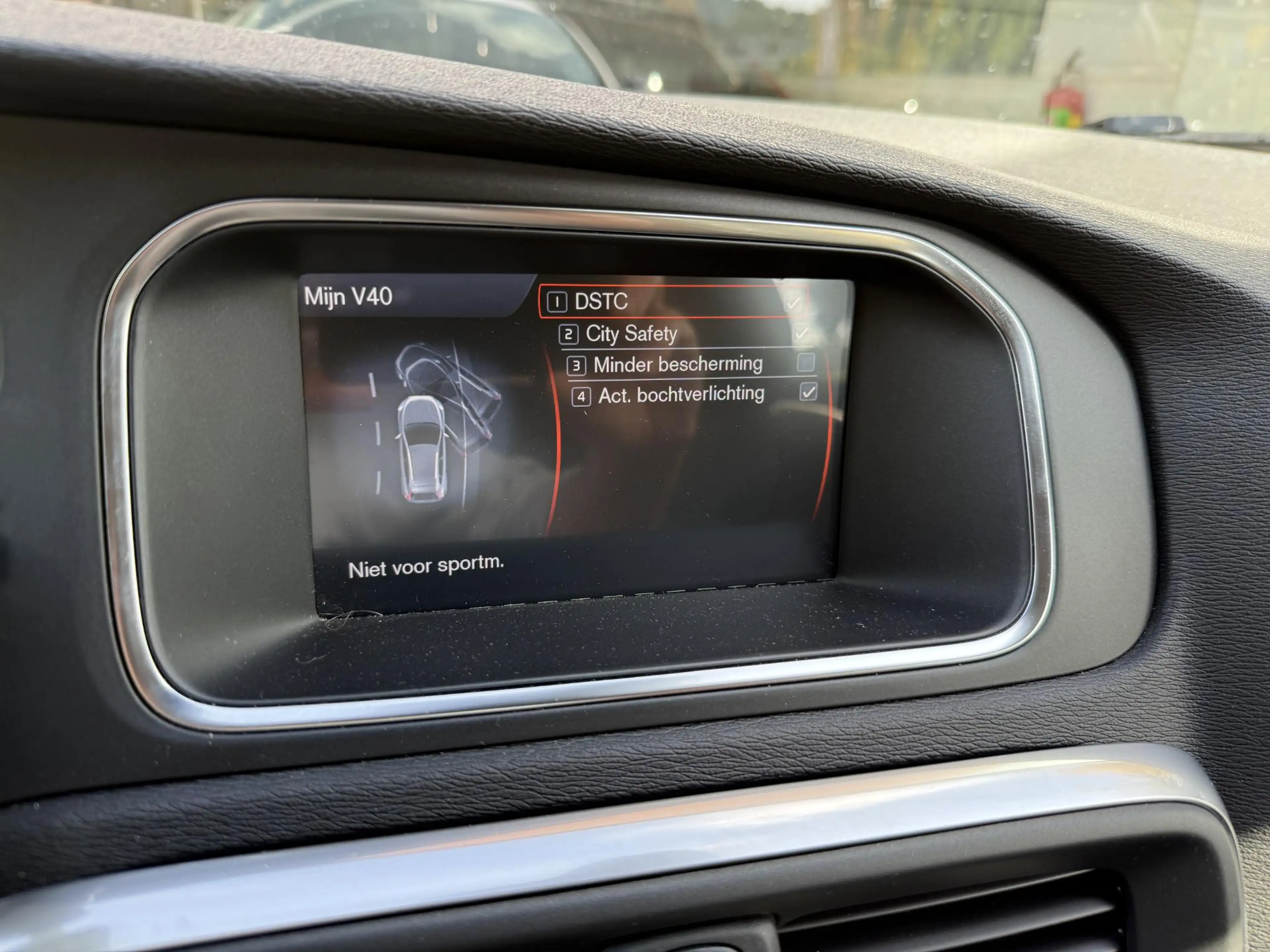 Volvo V40 Cross Country 2.5 T5 AWD Momentum Aut. |Camera|Carplay|Leder| — photo 12