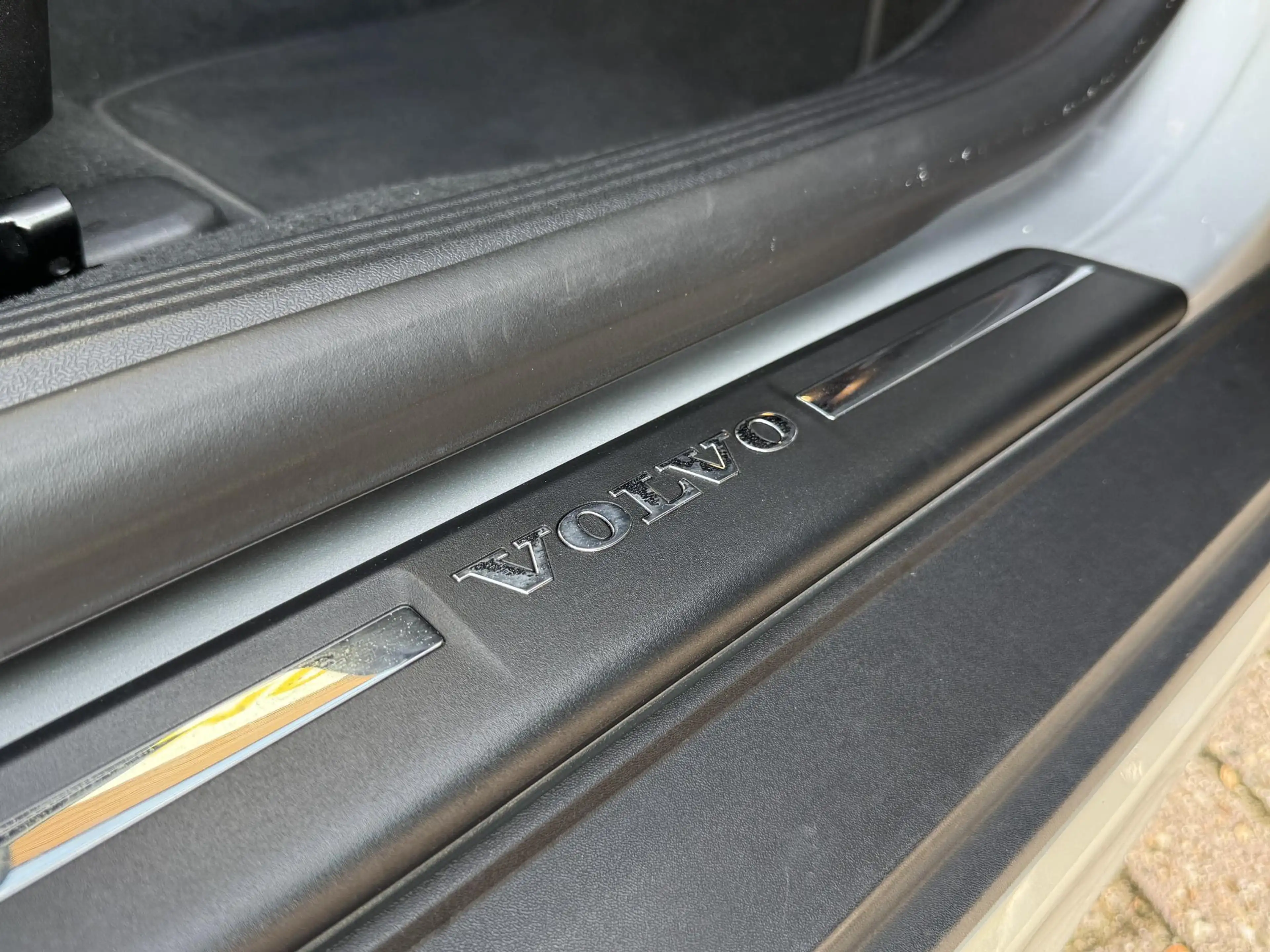 Volvo V40 Cross Country 2.5 T5 AWD Momentum Aut. |Camera|Carplay|Leder| — photo 26
