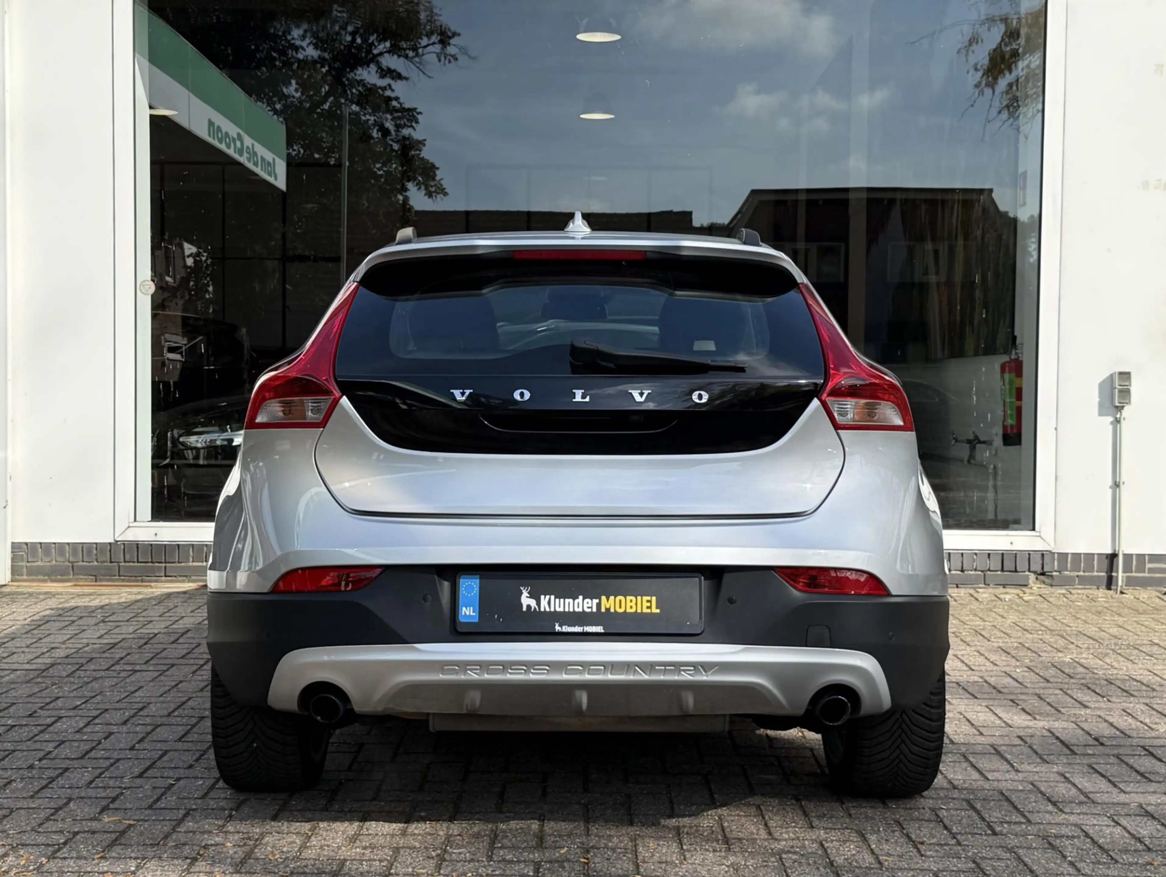 Volvo V40 Cross Country 2.5 T5 AWD Momentum Aut. |Camera|Carplay|Leder| — photo 19
