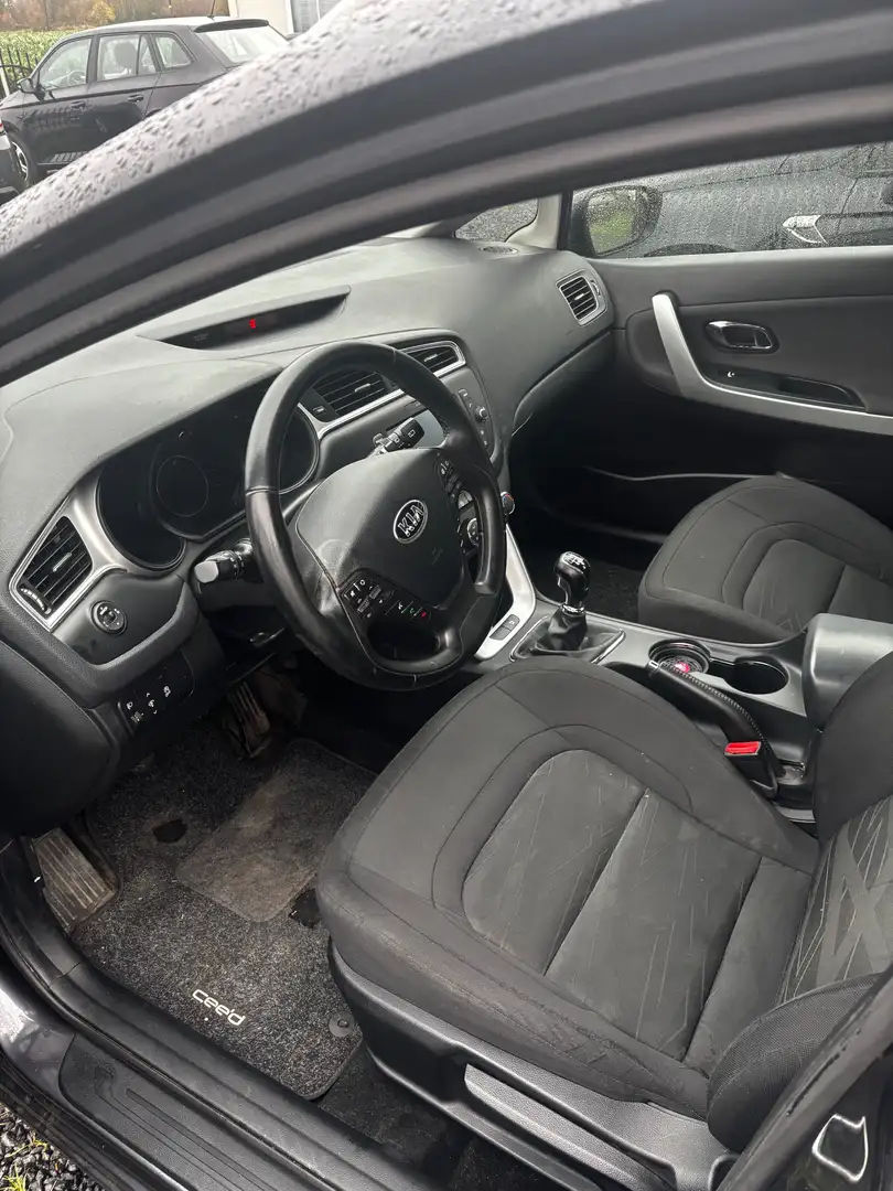 Kia Ceed / cee'd Cee'd 1.4i Navi Edition ISG Gris - 2