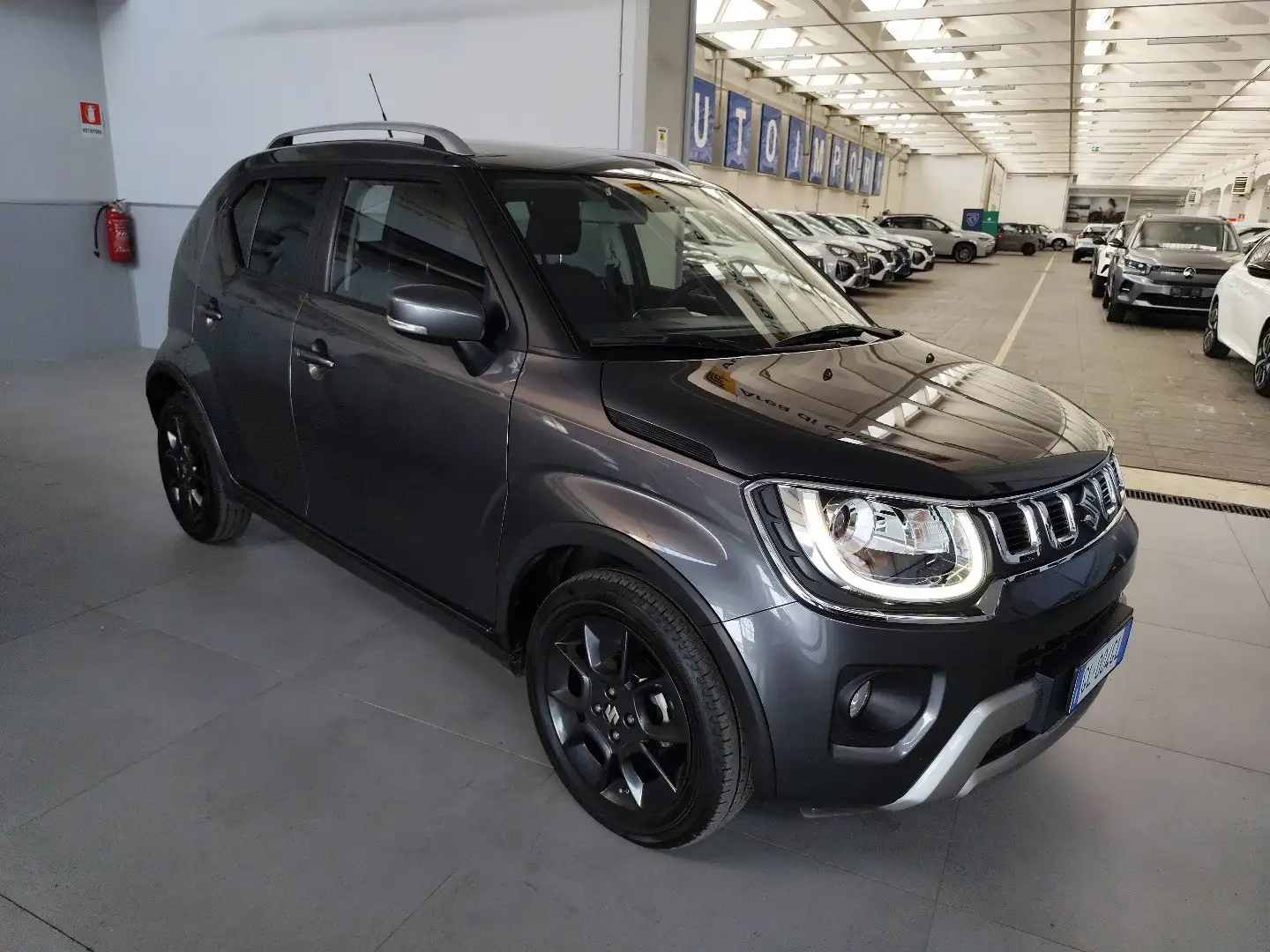 Suzuki Ignis 1.2 Hybrid Top AUTOMATICA Gris - 1