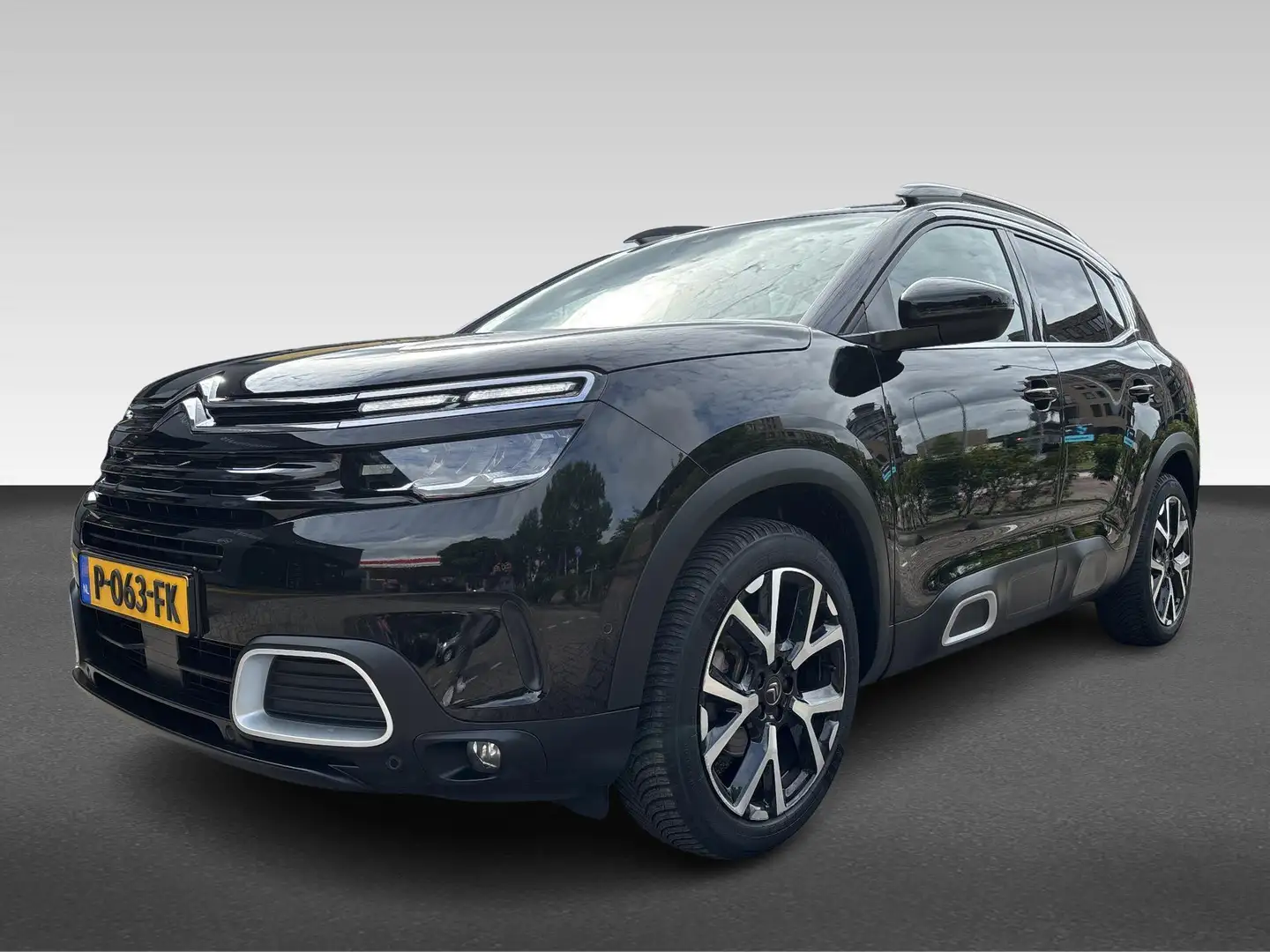 Citroen C5 Aircross | Business Plus Automaat | Perla Nera Black | 19” Negro - 1