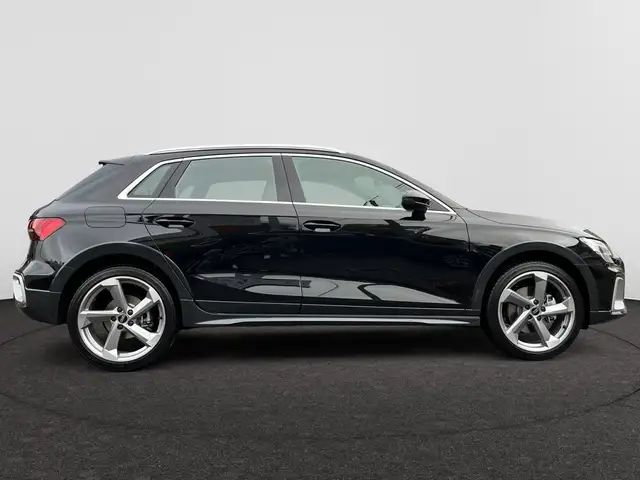 Audi A3 view 7