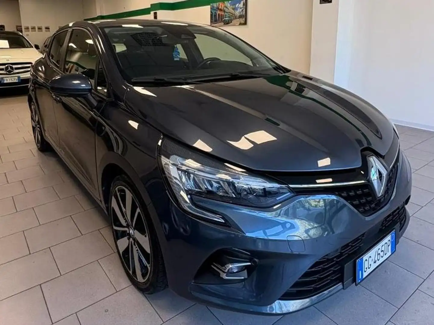 Renault Clio Clio V 1.6 E-Tech hybrid Initiale Paris 140cv auto Azul - 2