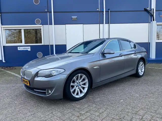 BMW 550 550XI 4.4 V8 408PK **MOTOR NIET GOED**