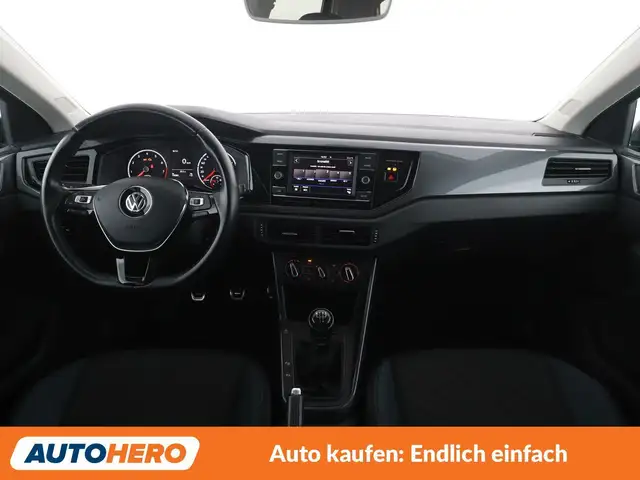 Volkswagen Polo view 12