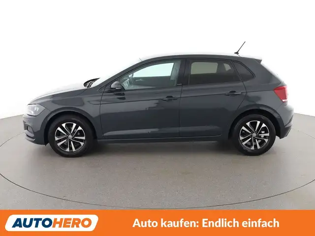 Volkswagen Polo view 3