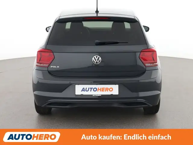 Volkswagen Polo view 5