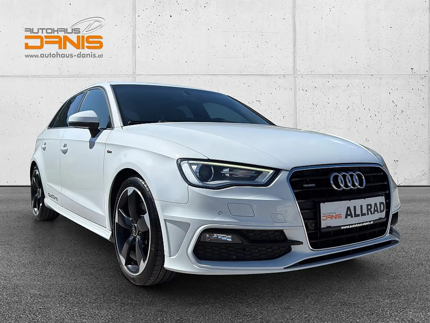 Audi A3 SB quattro 2,0 TDI S-Line Plus NAVI/Xenon/APS Weiß - 2