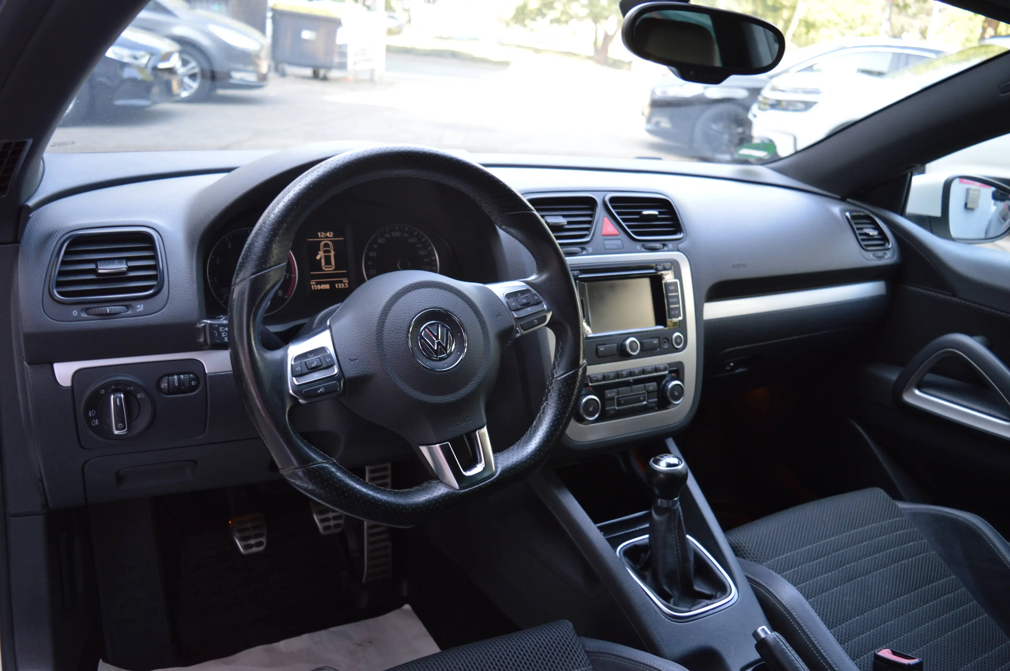 Volkswagen Scirocco 1.4 TSI 118 kW*Navi*PDC*Sitzheizung*Tempomat* — photo 9