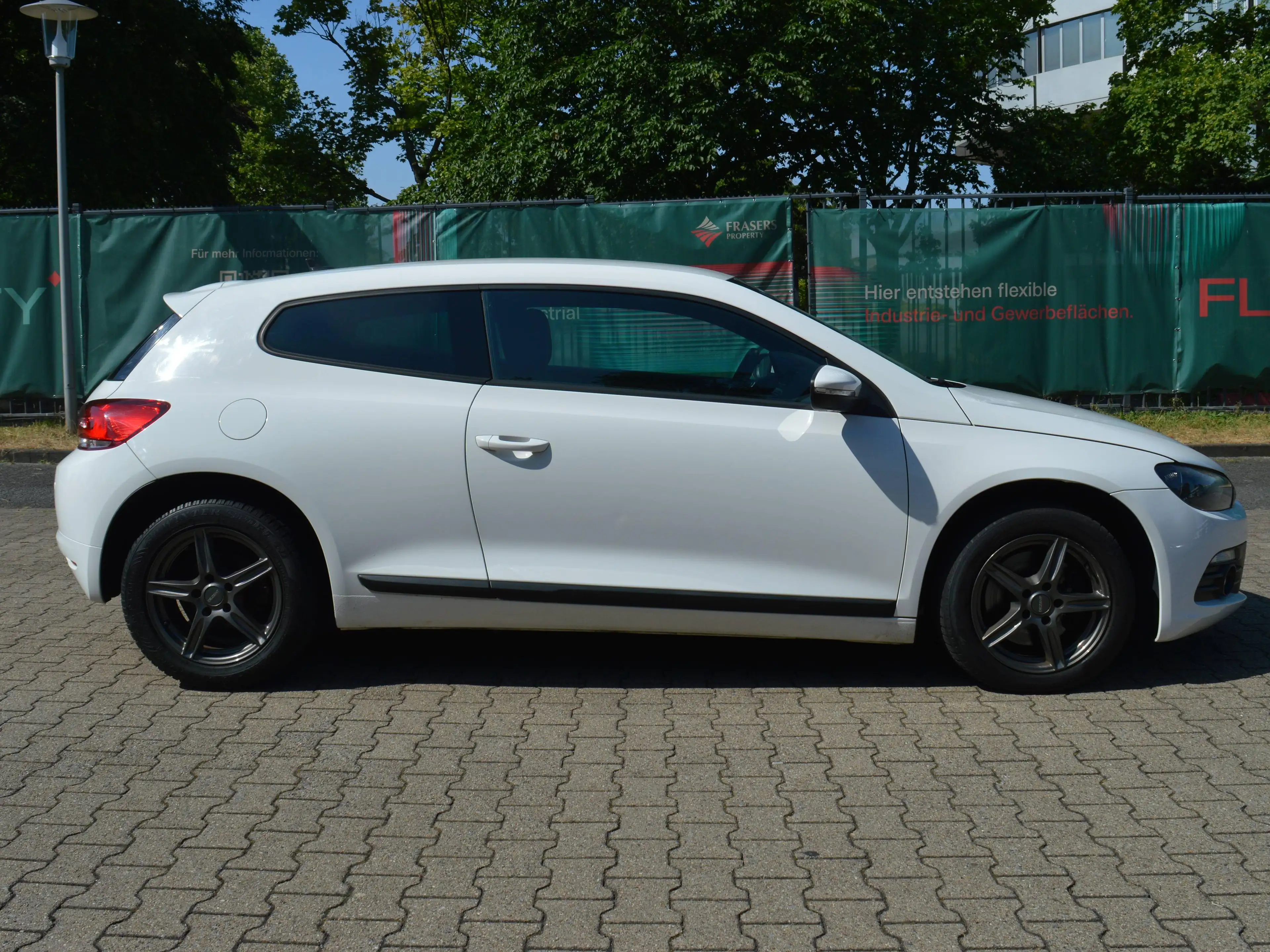 Volkswagen Scirocco 1.4 TSI 118 kW*Navi*PDC*Sitzheizung*Tempomat* — photo 5