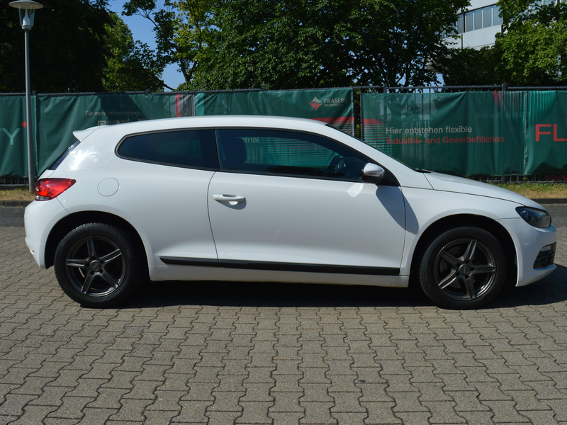 Volkswagen Scirocco 1.4 TSI 118 kW*Navi*PDC*Sitzheizung*Tempomat* — photo 5