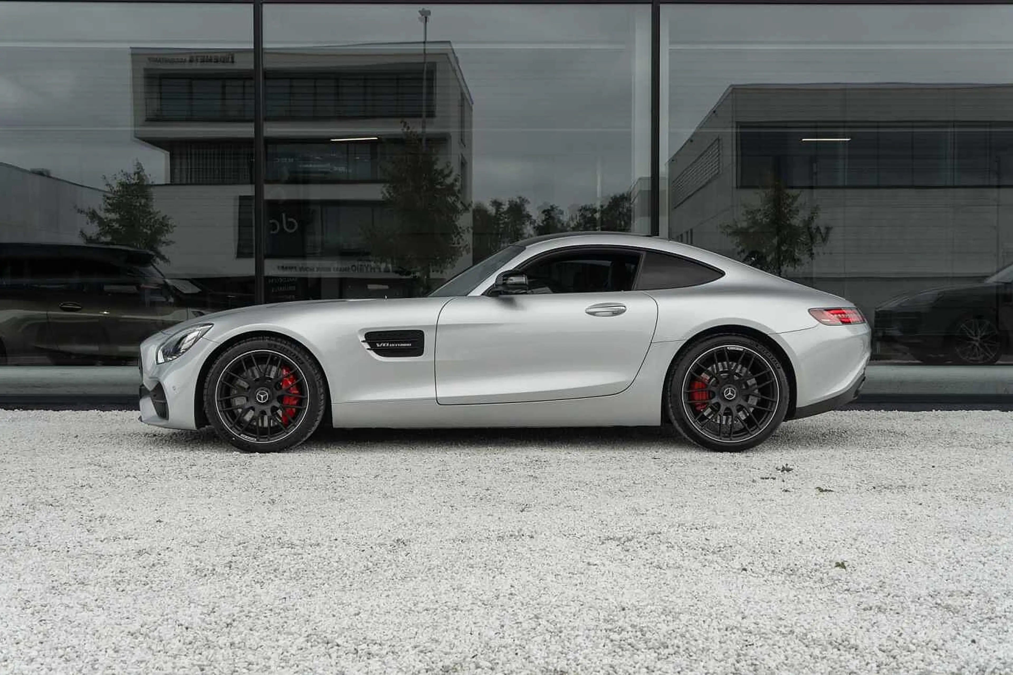 Mercedes-Benz AMG GT Coupé 4.0 V8 full history Massage Pano Night — photo 7