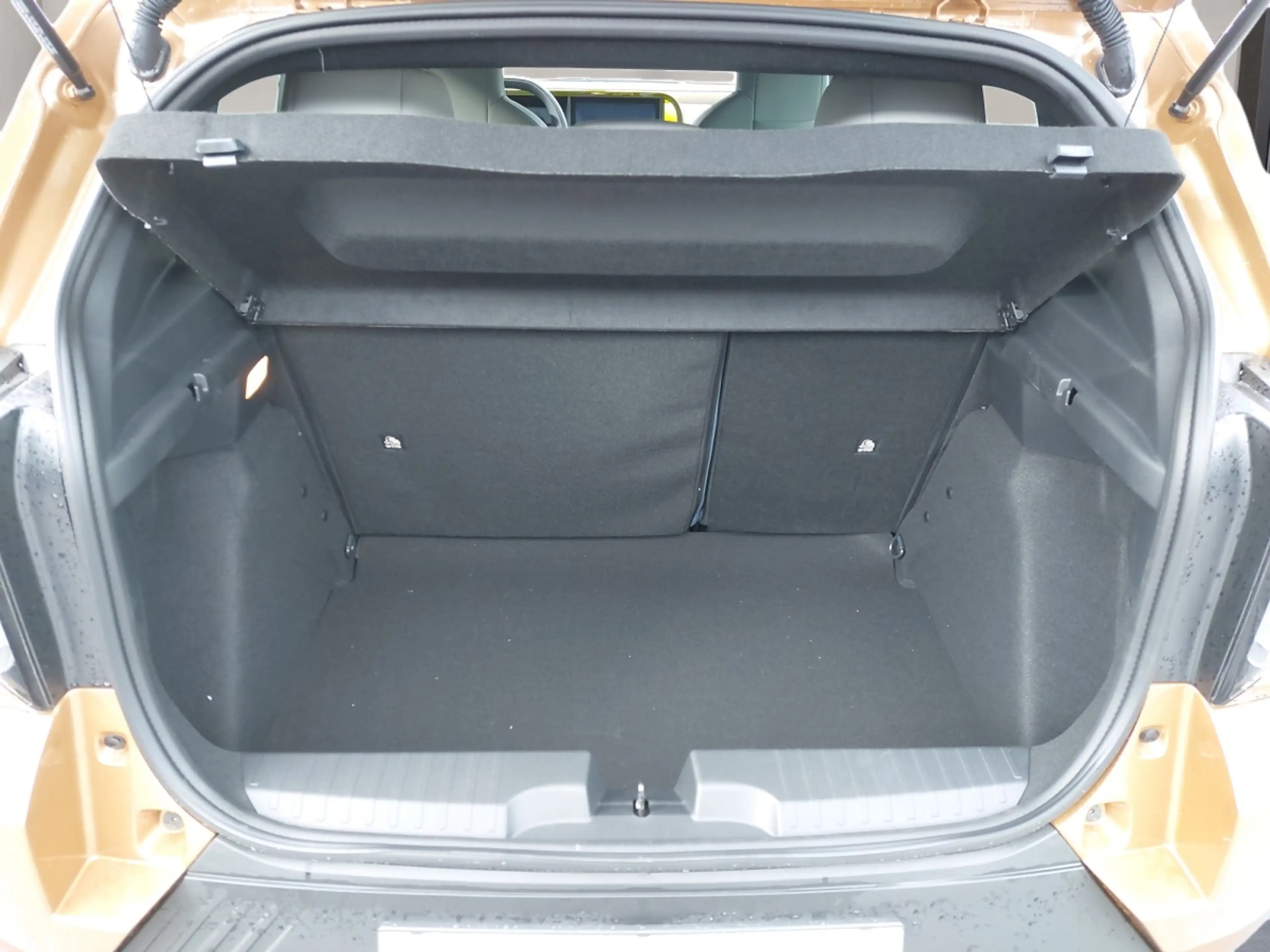 Fiat Grande Panda Benzin 1.2 T-GEN LA Prima — photo 12