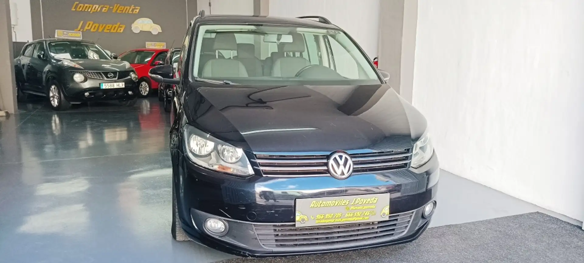 Volkswagen Touran 1.6TDI Advance 105 Negro - 2
