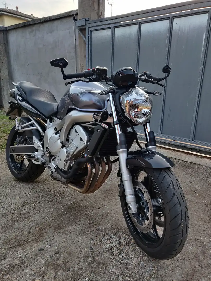 Yamaha FZ 6 - 2