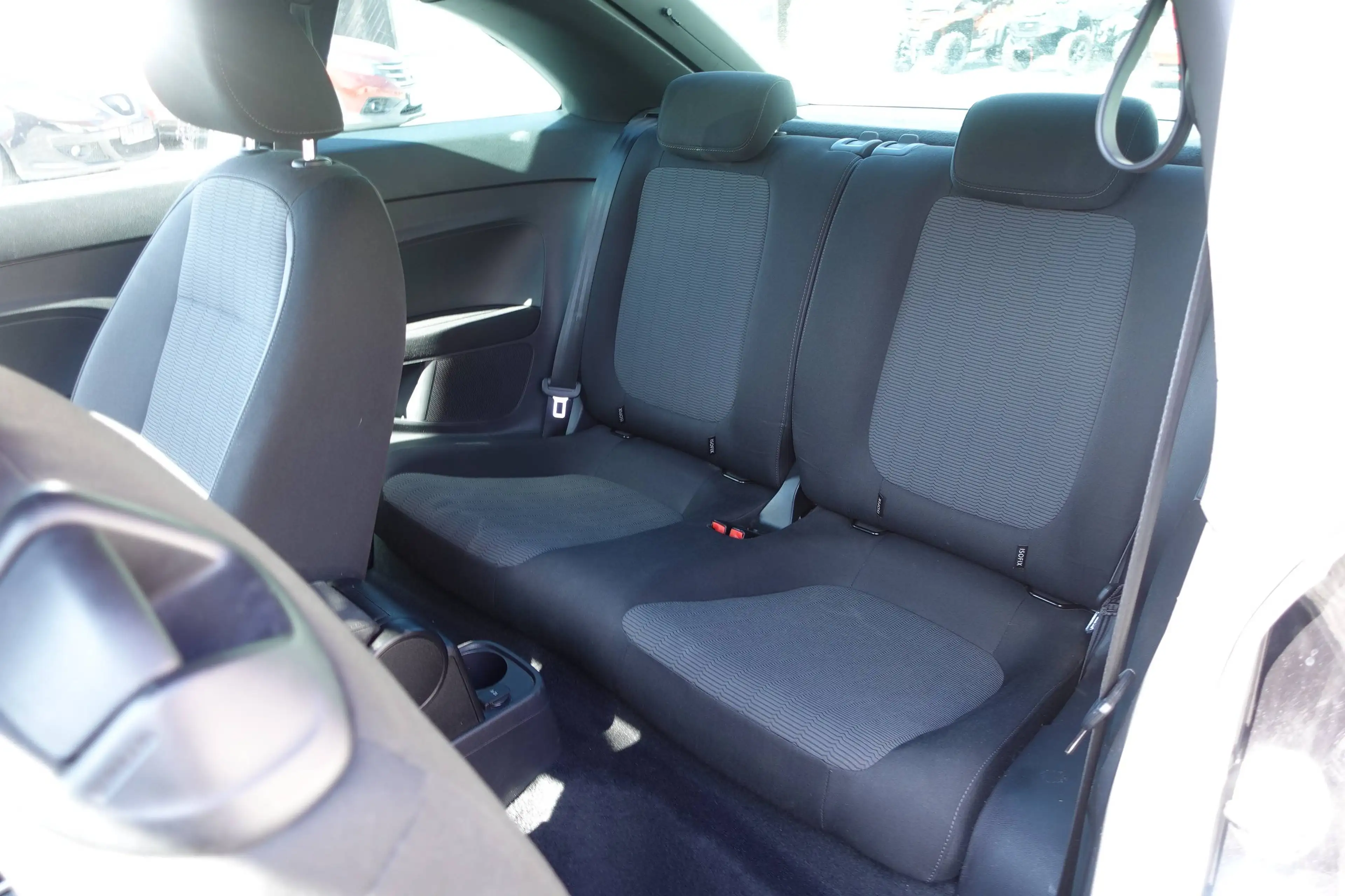Volkswagen Beetle 1.2 TSI Lim. Basis **Allwetterreifen** — photo 14