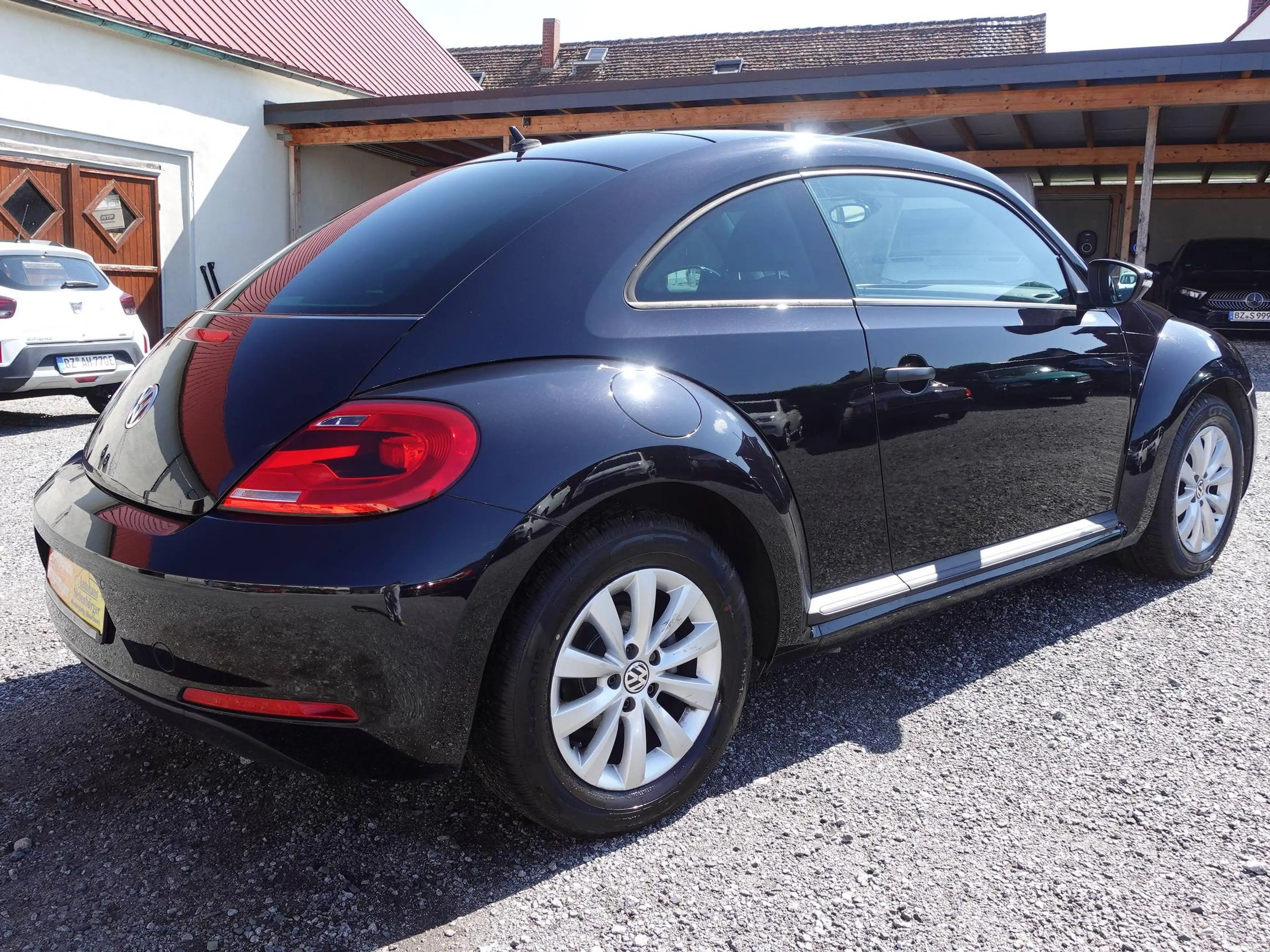 Volkswagen Beetle 1.2 TSI Lim. Basis **Allwetterreifen** — photo 5