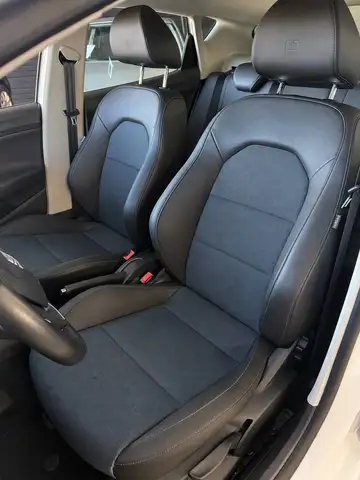 Seat Ibiza view 8
