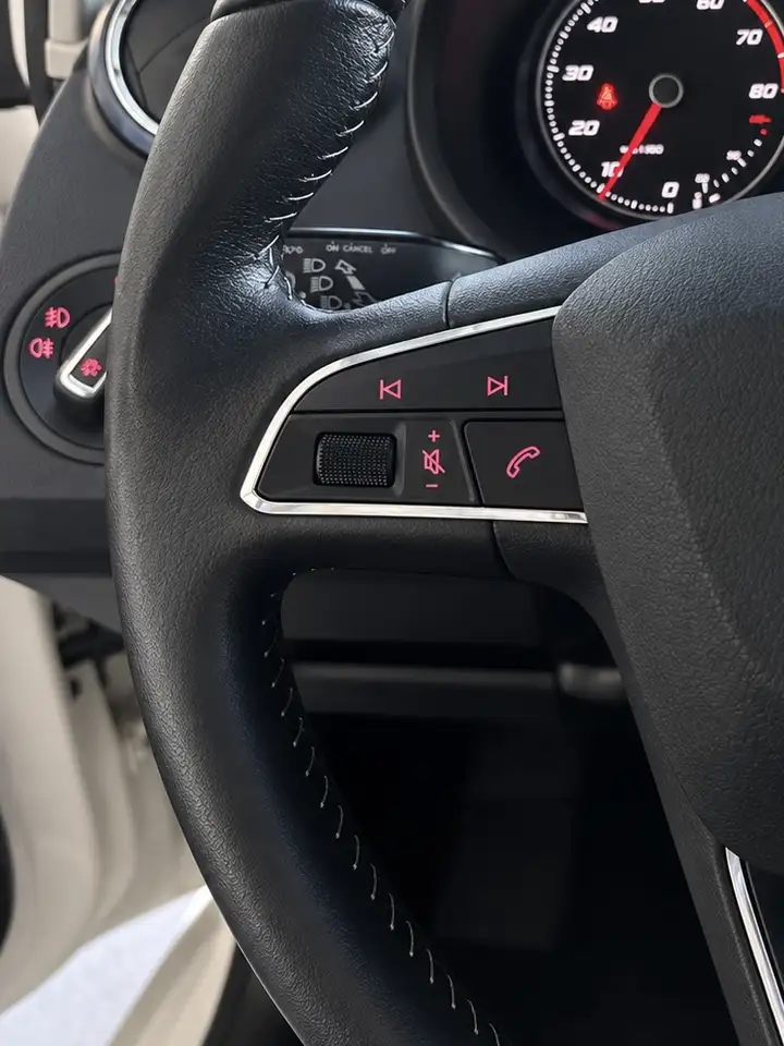 SEAT Ibiza — photo 13 sur 23