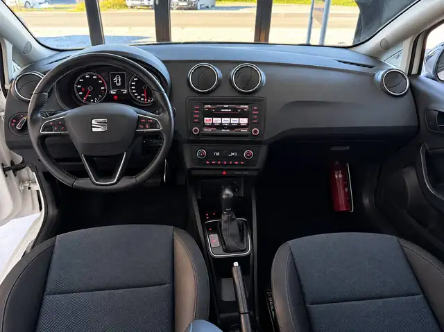 Seat Ibiza view 6