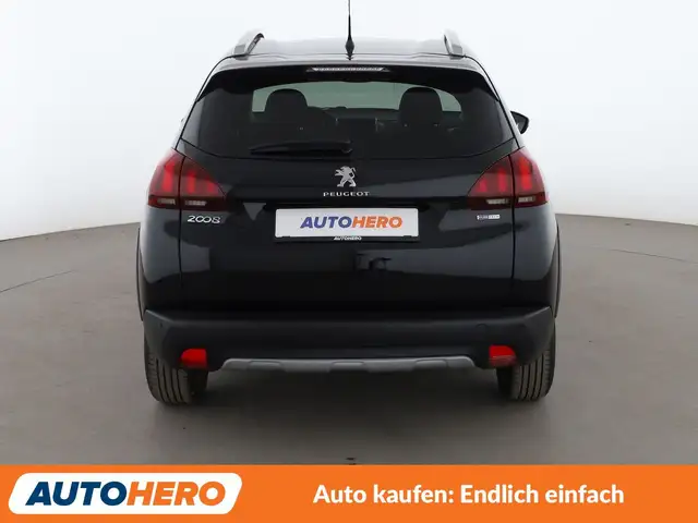 Peugeot 2008 view 5