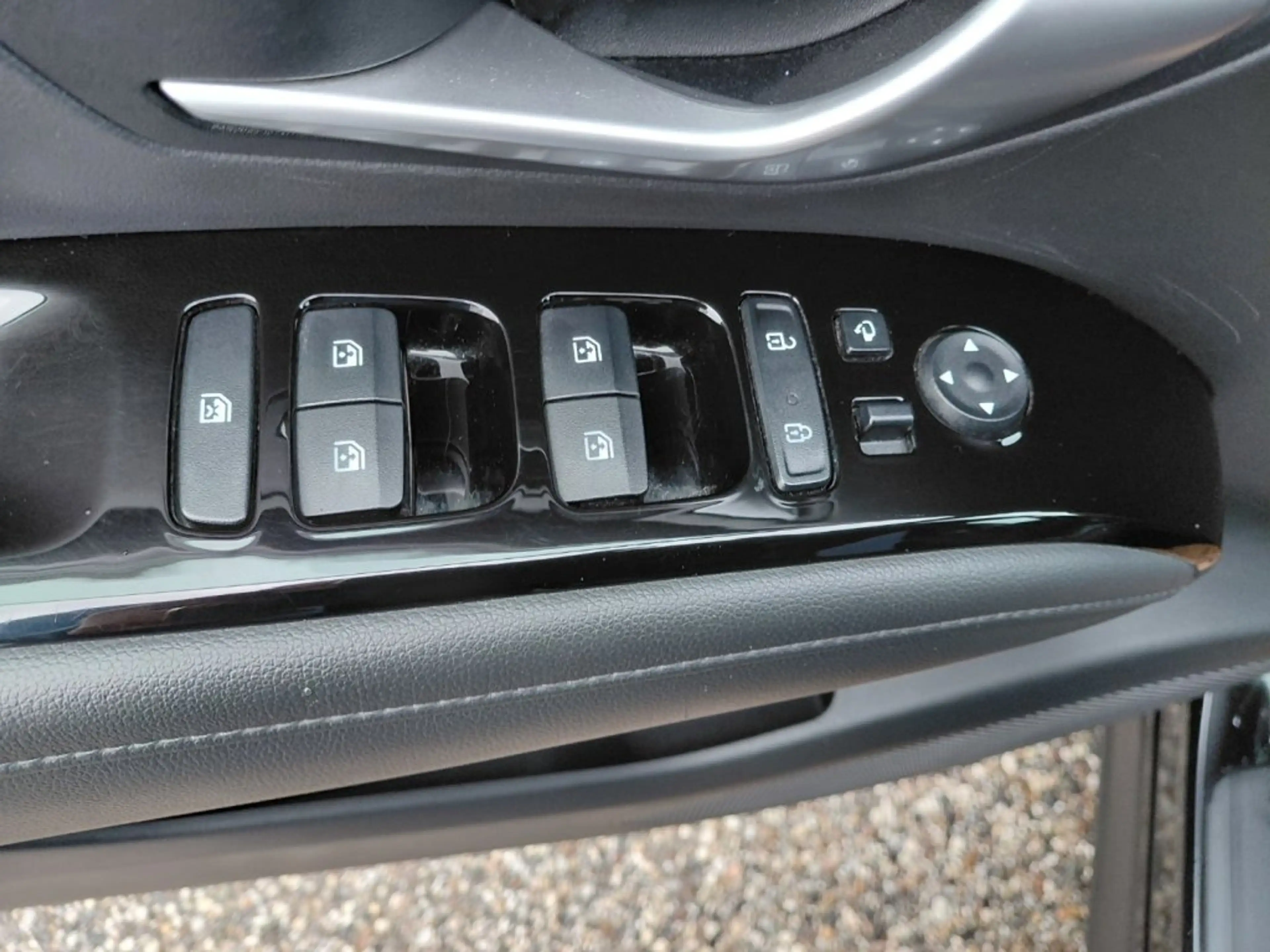 Hyundai TUCSON NX4 Smart Line 1,6 T-GDi 2WD t1bs0-P4-O3 — photo 9